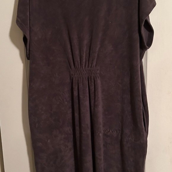 Barefoot Dreams grey caftan Malibu Collection. Size large. - Picture 2 of 6